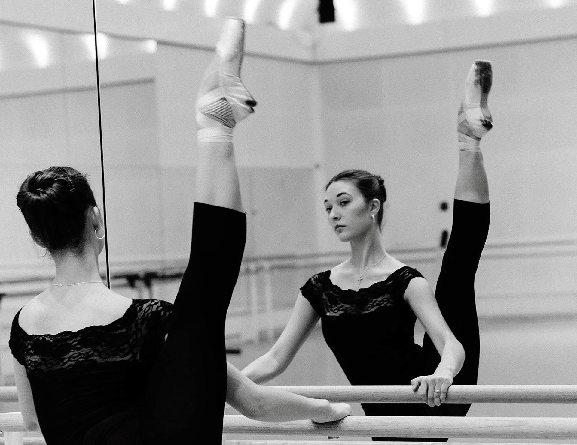 Royal Ballet Soloist, Mica Bradbury. Photo: Michael Morgan